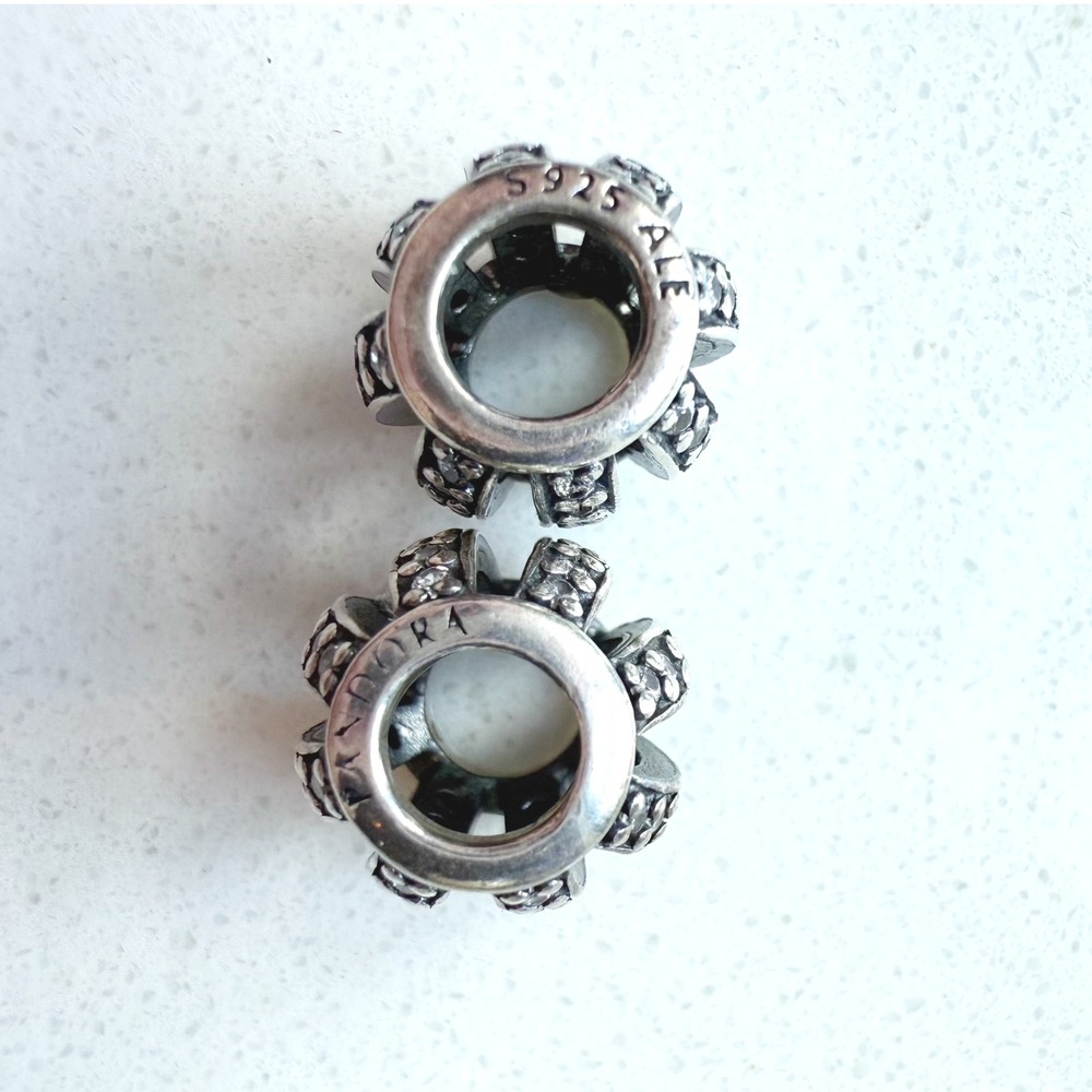 Set of 2 Retired Pandora Leading Lady Barrel‎ Charm Cubic Zirconia - Picture 7 of 7